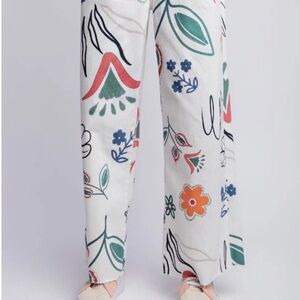 EASEL BRAND off whiteFloral Patterned Women's Pants